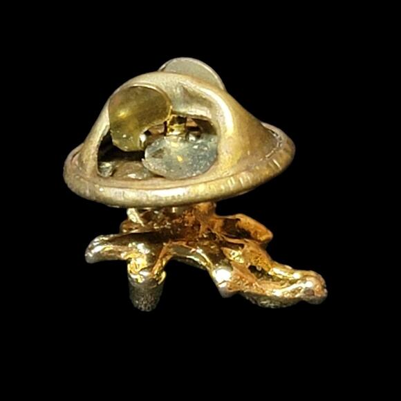 Cherub Tie Tack Gold-tone 1/2" Angel Church Religious Formal Office Career Gift - Picture 6 of 7